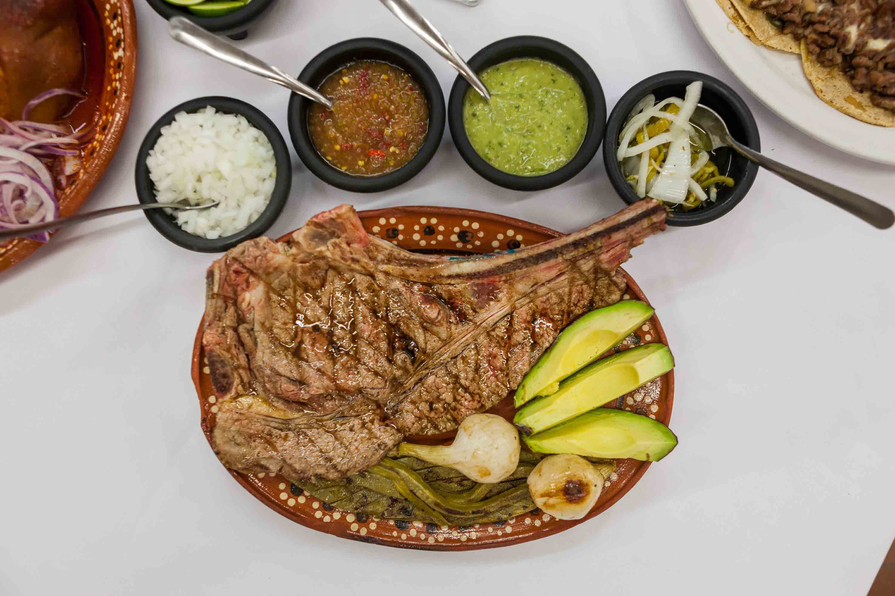 Costilla con Frijoles